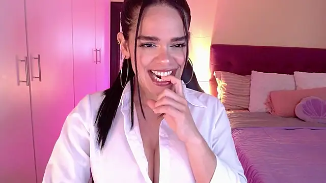 Mafer Meow online show from 10.04.25