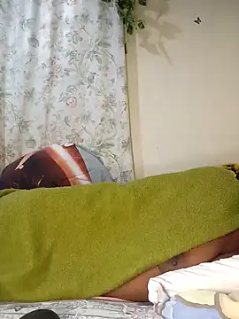 Snapshot of Ranny18l chatting on 01.31.25 Ranny18l online show from 01.31.25