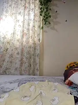 Snapshot of Ranny18l chatting on 02.01.25 Ranny18l online show from 02.01.25