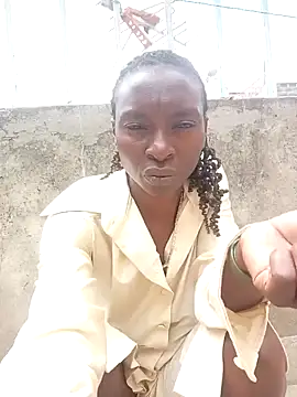 Snapshot of Ranny18l chatting on 02.12.25 Ranny18l online show from 02.12.25