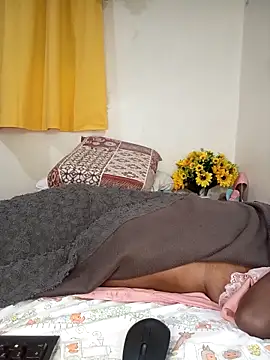 Snapshot of Ranny18l chatting on 03.22.25 Ranny18l online show from 03.22.25