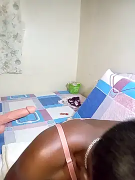 Snapshot of Ranny18l chatting on 10.21.25 Ranny18l online show from 10.21.25