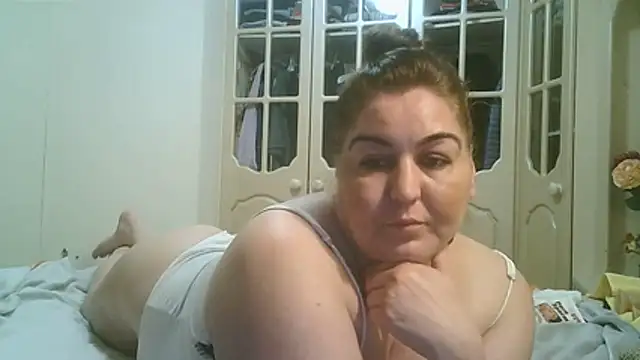 Snapshot of Mileva88 chatting on 04.15.26 Mileva88 online show from 04.15.26