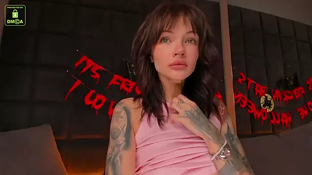 Snapshot of Jill_Vega chatting on 11.01.25 Jill Vega online show from 11.01.25