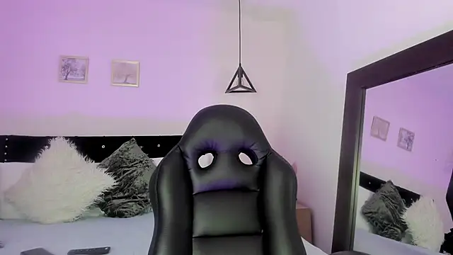 CeliWoods online show from 09.25.25