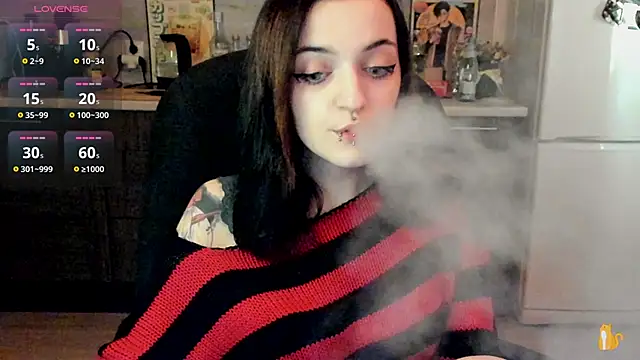 Snapshot of spticc chatting on 12.18.24 spticc online show from 12.18.24