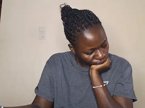 queenofqueens96 online show from 02.27.26