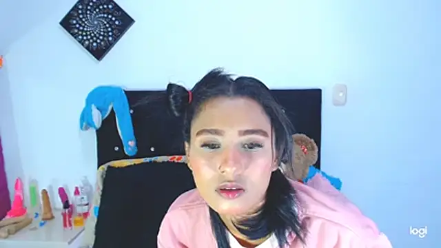 Snapshot of Jenng18 chatting on 07.04.26 Jenng18 online show from 07.04.26