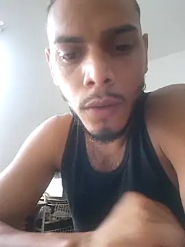 Snapshot of apolodiosgriego chatting on 10.12.25 apolodiosgriego online show from 10.12.25