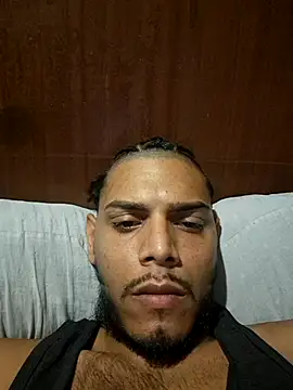 Snapshot of apolodiosgriego chatting on 11.22.25 apolodiosgriego online show from 11.22.25