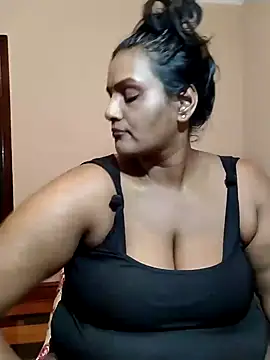 Snapshot of NWC4LYF chatting on 10.23.25 NWC4LYF online show from 10.23.25