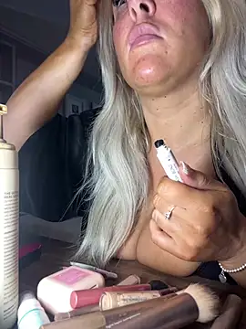 Bustyblondebabe32 online show from 05.23.26
