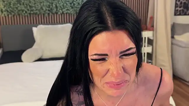 Snapshot of LizaRoxx chatting on 02.11.26 LizaRoxx online show from 02.11.26