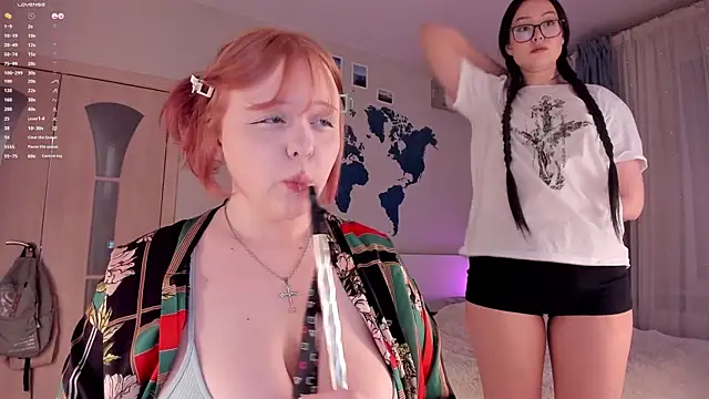 LisaLaas online show from 02.07.25