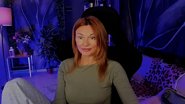 MistyBarnes online show from 11.22.25