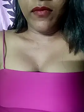 Snapshot of ANGEL_QUEEN09 chatting on 04.01.26 ANGEL QUEEN09 online show from 04.01.26