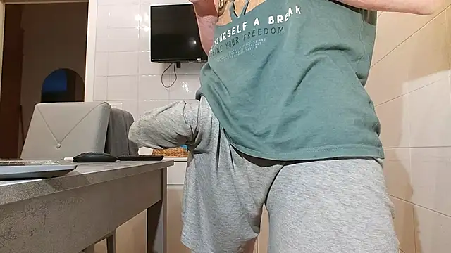 Snapshot of asa92921 chatting on 03.06.25 asa92921 online show from 03.06.25