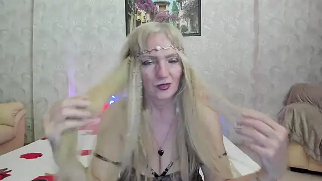 TrueFoxyyy online show from 05.14.26