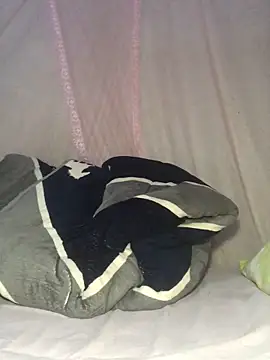 Snapshot of sweett_shaley chatting on 11.16.25 sweett shaley online show from 11.16.25