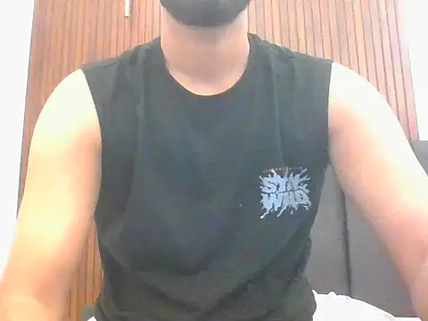 Snapshot of bigdickfuckuu chatting on 11.14.25 bigdickfuckuu online show from 11.14.25