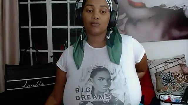 Snapshot of Charlie-Crawford chatting on 02.12.26 Charlie-Crawford online show from 02.12.26