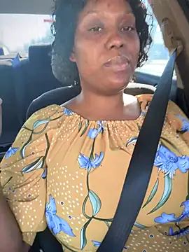 1Topgyal online show from 10.20.25