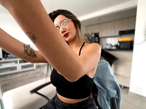 Anny Moore09 online show from 09.08.25