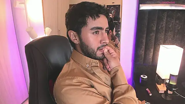 ItsMeEros online show from 02.15.26