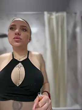 Snapshot of pinkstar_ chatting on 02.19.26 pinkstar online show from 02.19.26