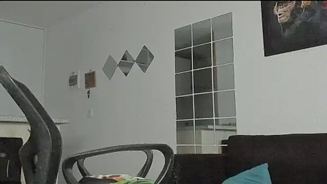  jamesleandros1 online show from 01.31.25