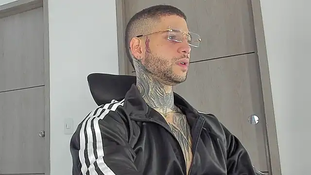  jamesleandros1 online show from 09.08.25