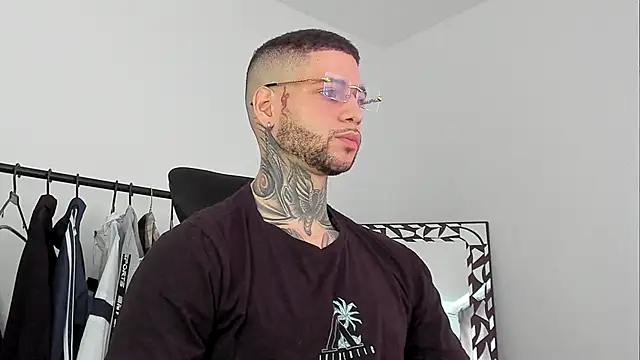  jamesleandros1 online show from 10.29.25