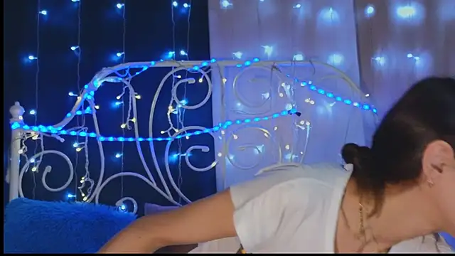 Snapshot of Funny_Bunny chatting on 01.22.25 Funny Bunny online show from 01.22.25