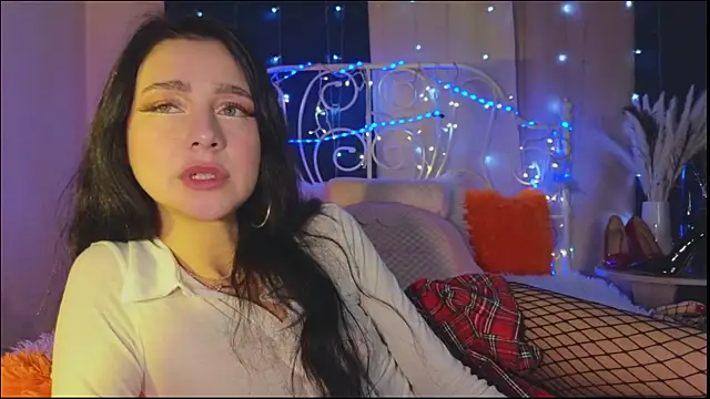 Snapshot of Funny_Bunny chatting on 02.12.25 Funny Bunny online show from 02.12.25