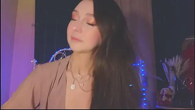 Snapshot of Funny_Bunny chatting on 03.22.25 Funny Bunny online show from 03.22.25