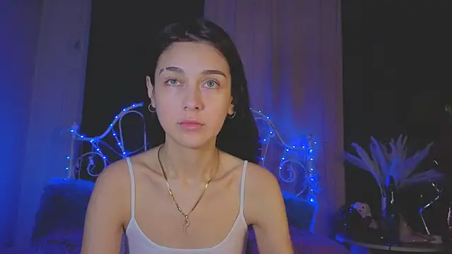 Snapshot of Funny_Bunny chatting on 09.24.25 Funny Bunny online show from 09.24.25