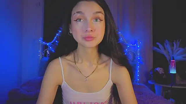 Snapshot of Funny_Bunny chatting on 09.27.25 Funny Bunny online show from 09.27.25