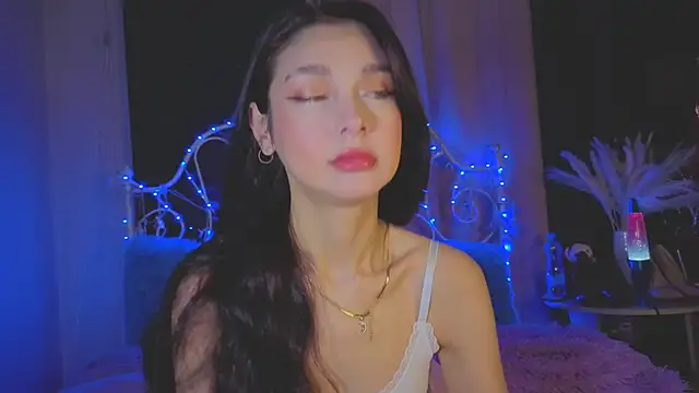 Snapshot of Funny_Bunny chatting on 10.09.25 Funny Bunny online show from 10.09.25