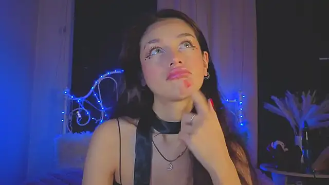 Snapshot of Funny_Bunny chatting on 10.25.25 Funny Bunny online show from 10.25.25