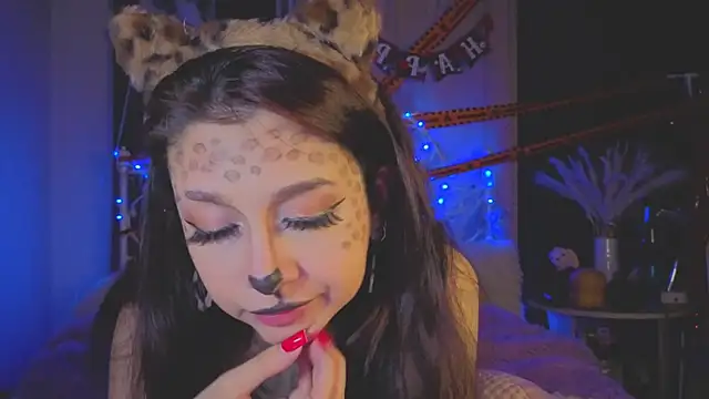 Snapshot of Funny_Bunny chatting on 11.02.25 Funny Bunny online show from 11.02.25