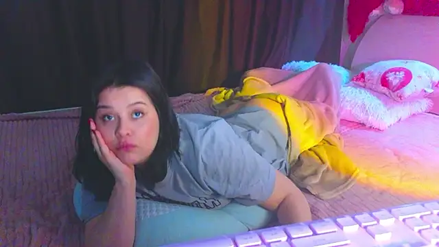 Malika uAngel online show from 02.15.26