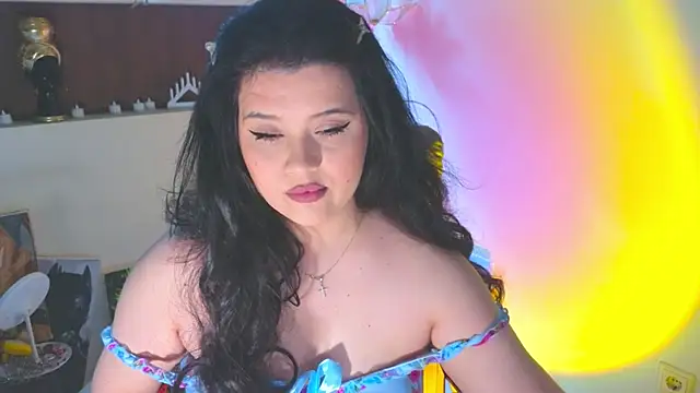 Malika uAngel online show from 04.18.26