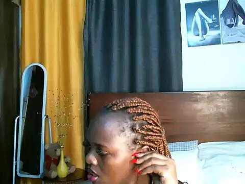 Snapshot of pay_tience chatting on 06.15.26 pay tience online show from 06.15.26