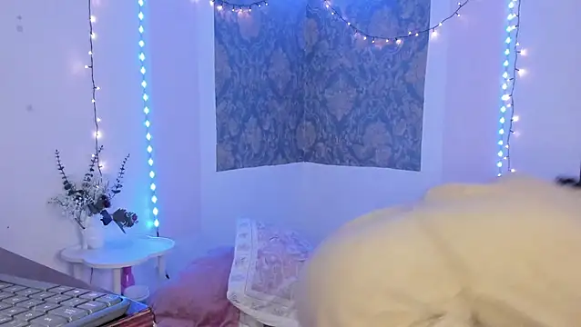 Eva Lee  online show from 03.27.26