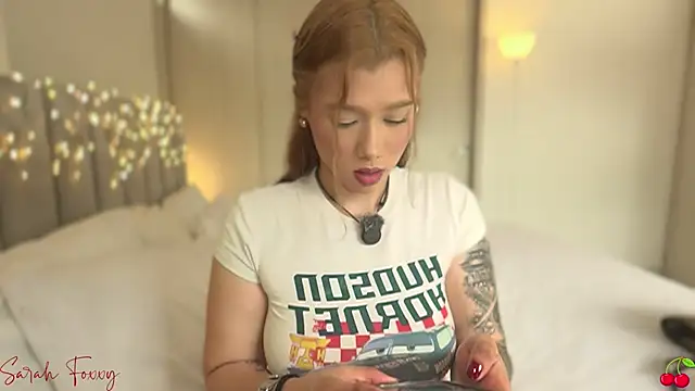 Foxxy222  online show from 02.25.26