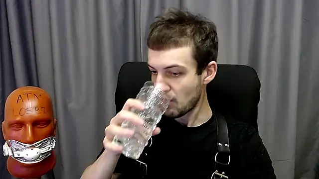  Damien thorn  online show from 10.05.25