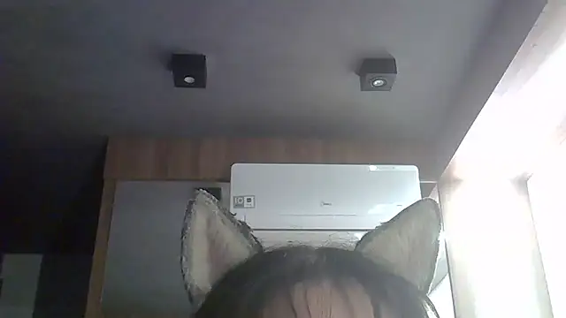 Skinny-Kitten online show from 01.11.26