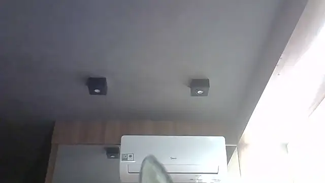 Skinny-Kitten online show from 03.25.26