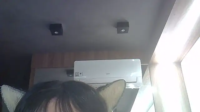 Snapshot of Skinny-Kitten chatting on 05.25.26 Skinny-Kitten online show from 05.25.26