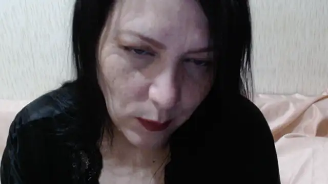 Snapshot of Mirabelle_Sweet chatting on 11.21.25 Mirabelle Sweet online show from 11.21.25